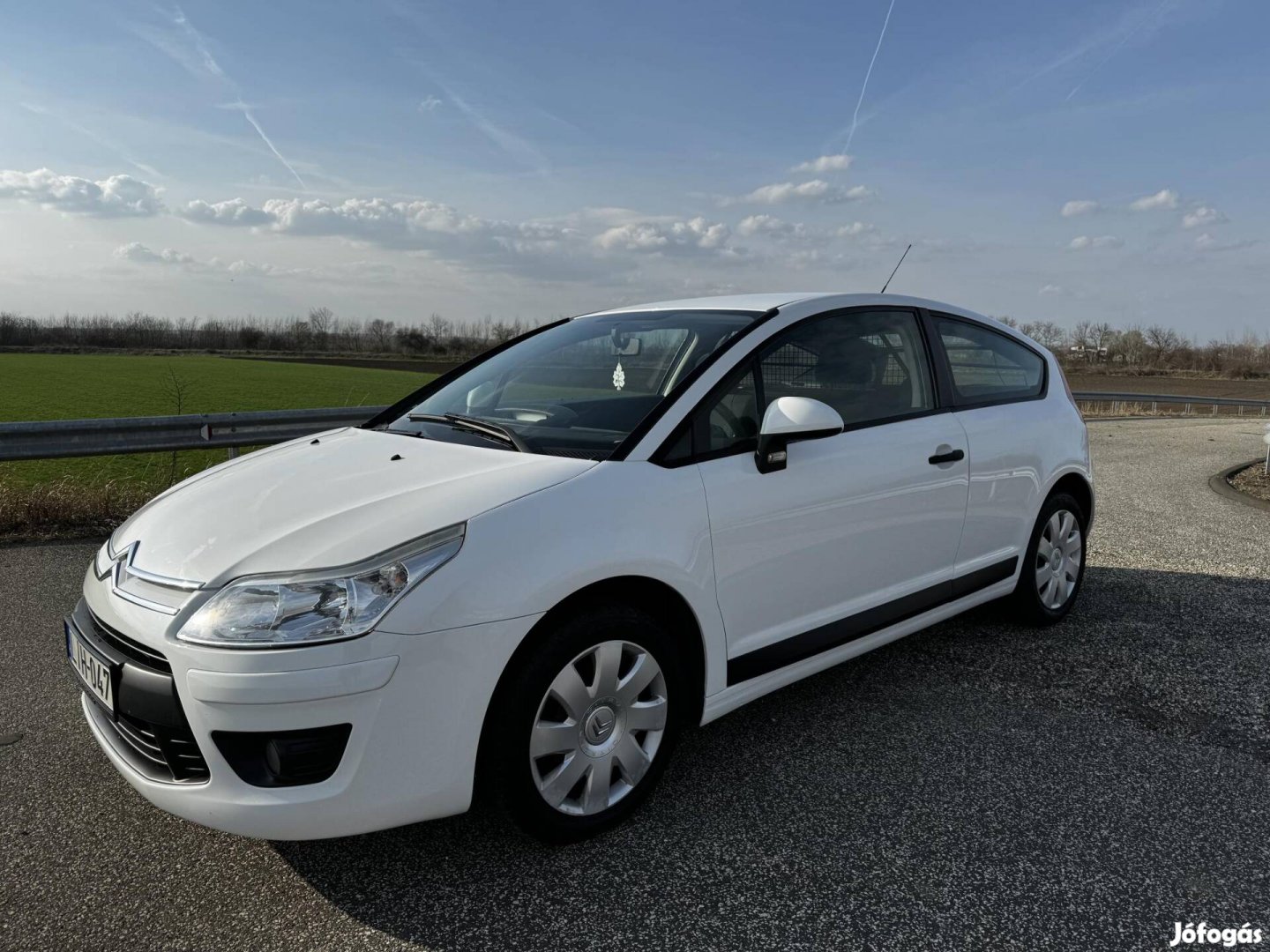 Citroen C4 Entreprise 1.6 HDi Mo.-i. első gazdás