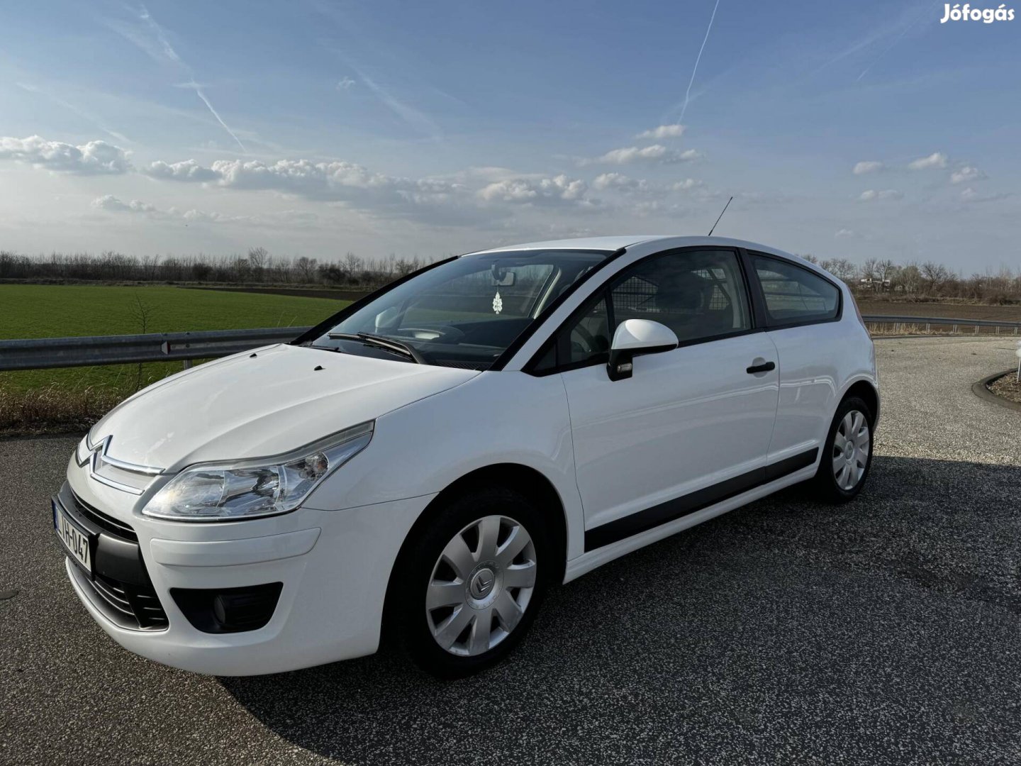 Citroen C4 Entreprise 1.6 HDi Mo.-i. első gazdás