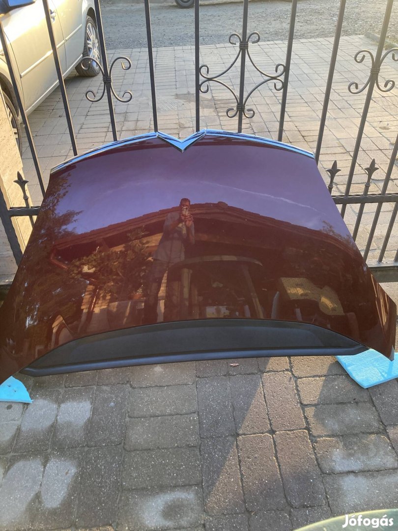 Citroen C4 Grand Picasso motorháztető szép állapotban