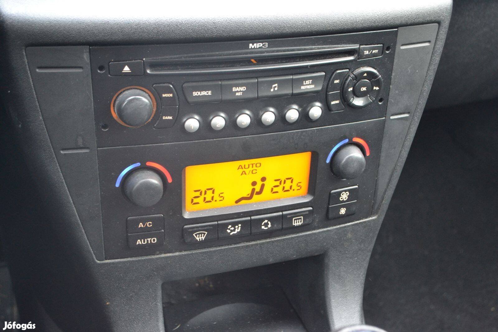 Citroen C4 I klímavezérlő fűtésállító kapcsoló fűtéskonzol! 9658084577
