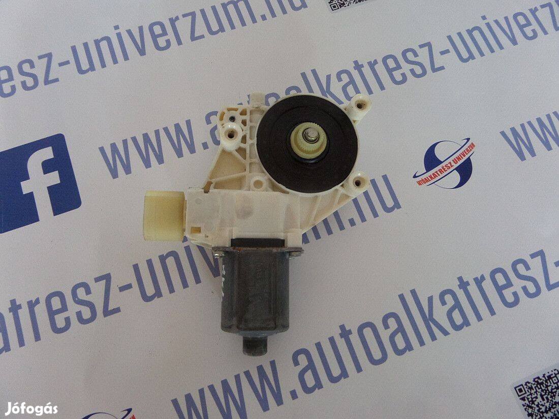 Citroen C4 Jobb első ablakemelő motor