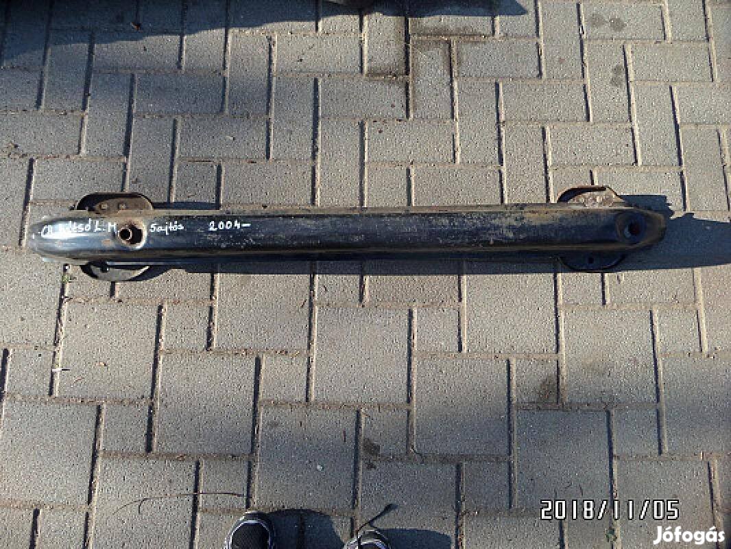 Citroen C4 hátsó lökhárító merevítő