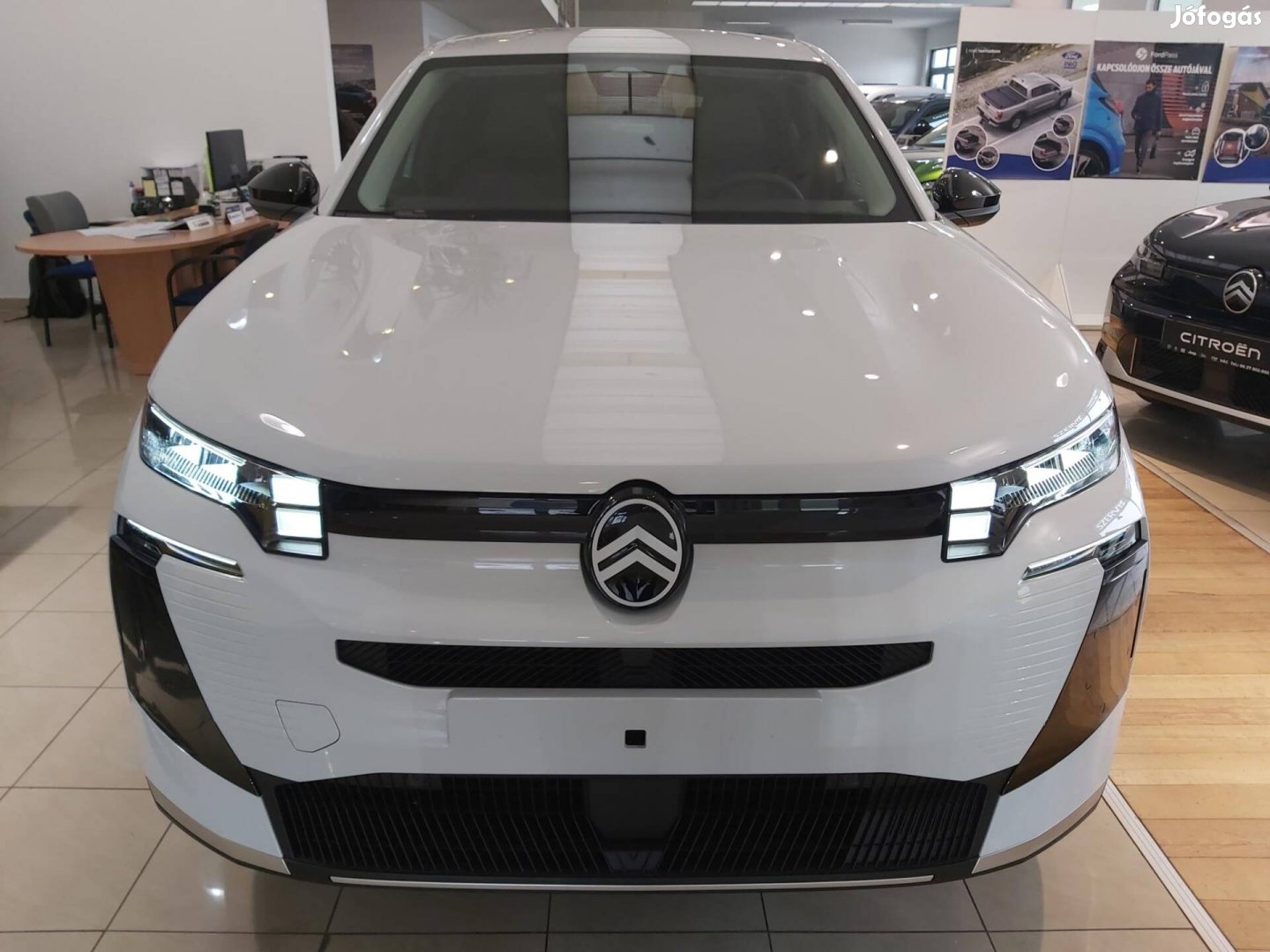 Citroen C5 Aircross PLUS Hibrid 145 LE - Citroe