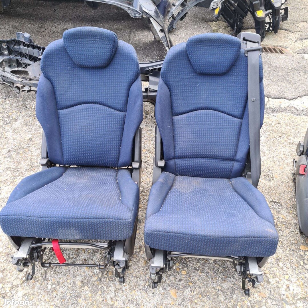 Citroen C8-Peugeot 807- Lancia Phedra-Fiat Ulysse ülések