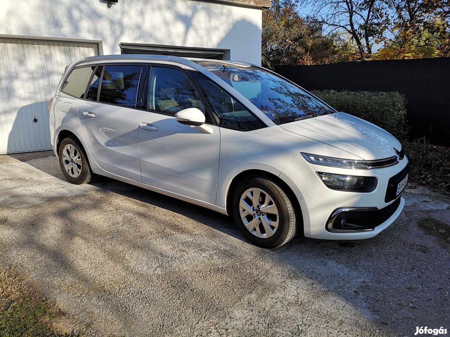 Citroen GRAND C4 Picasso 1.6 Bluehdi Shine 2. tulaj magánszemélytől