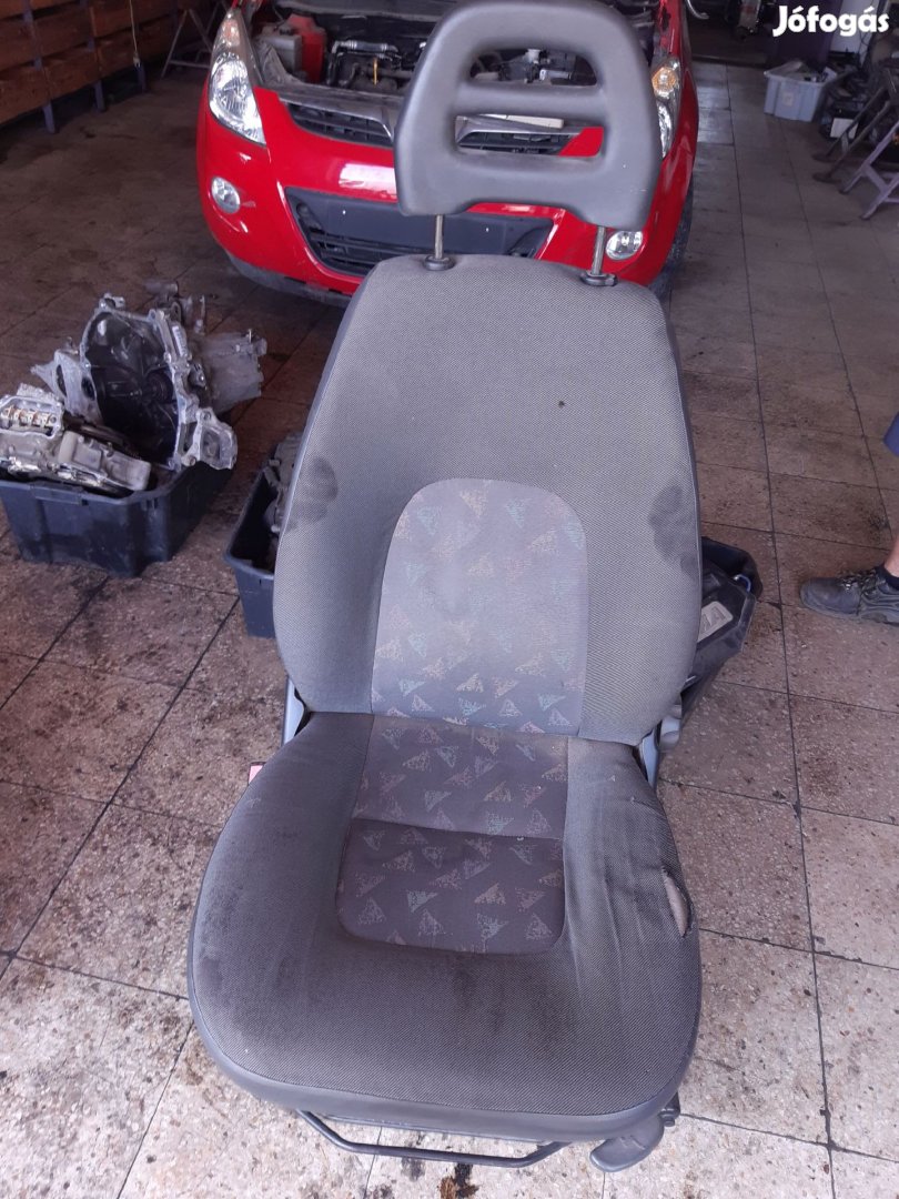 Citroen Jumper 02-06 Bal Első Ülés