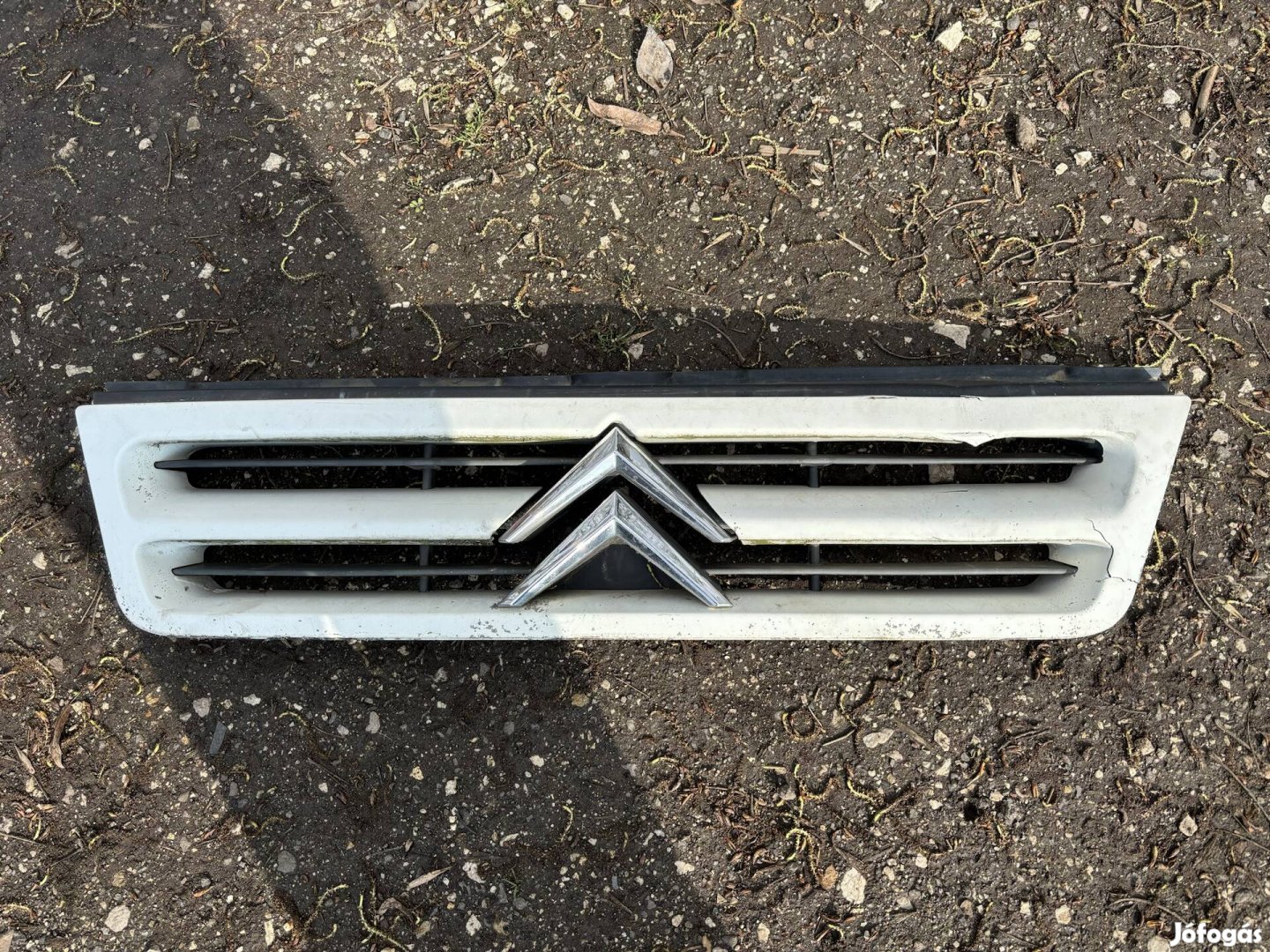 Citroen Jumper díszrács rács sérült 