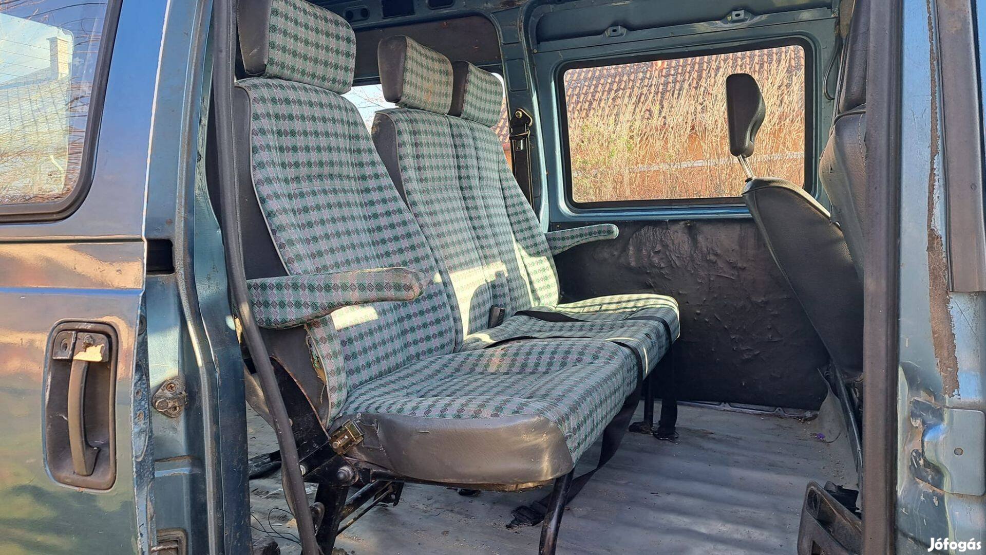 Citroen Jumpy Fiat Scudo Peugeot Expert középső ülés eladó