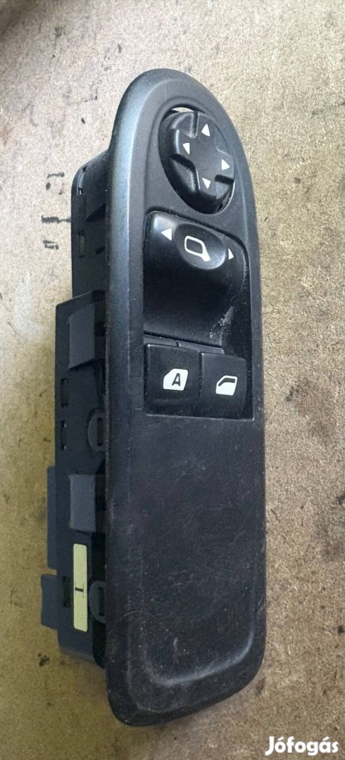Citroen Peugeot ablakemelő panel 96637530XT
