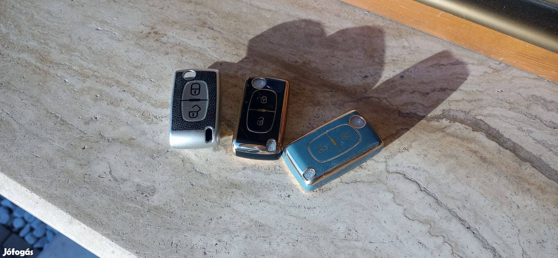 Citroen Peugeot szilikon tok kulcstartó kulcsvédő 2 gombos