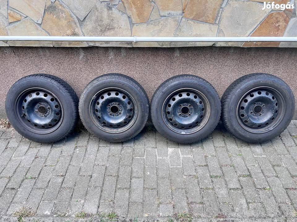 Citroen Peugeot téli gumi felnivel