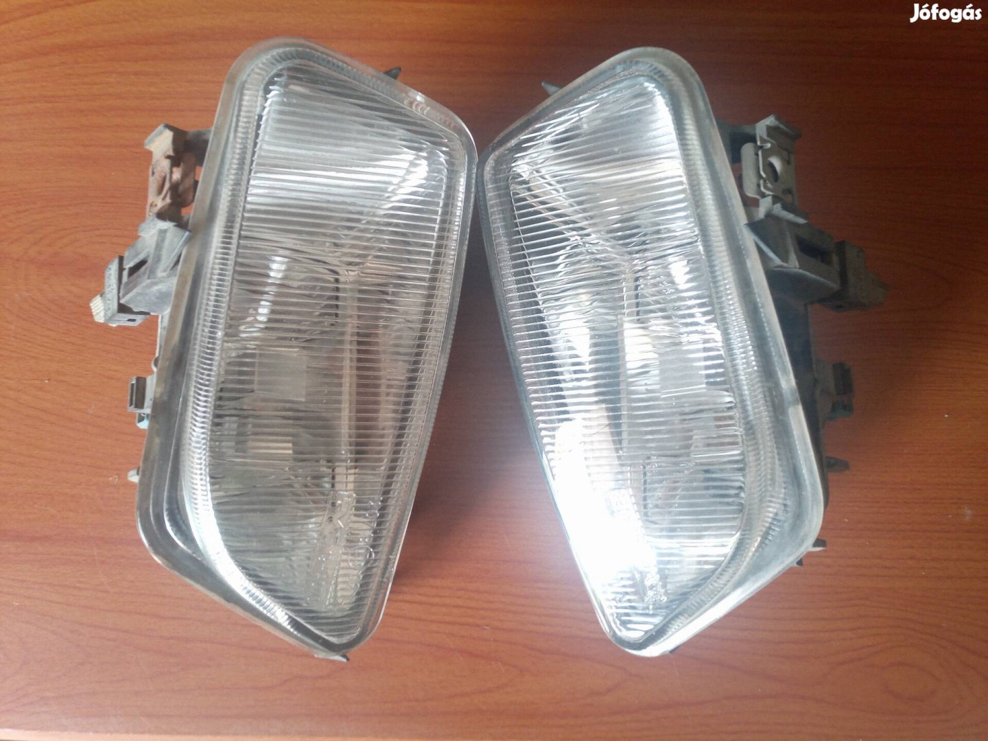 Citroen Saxo ködlámpa búra 