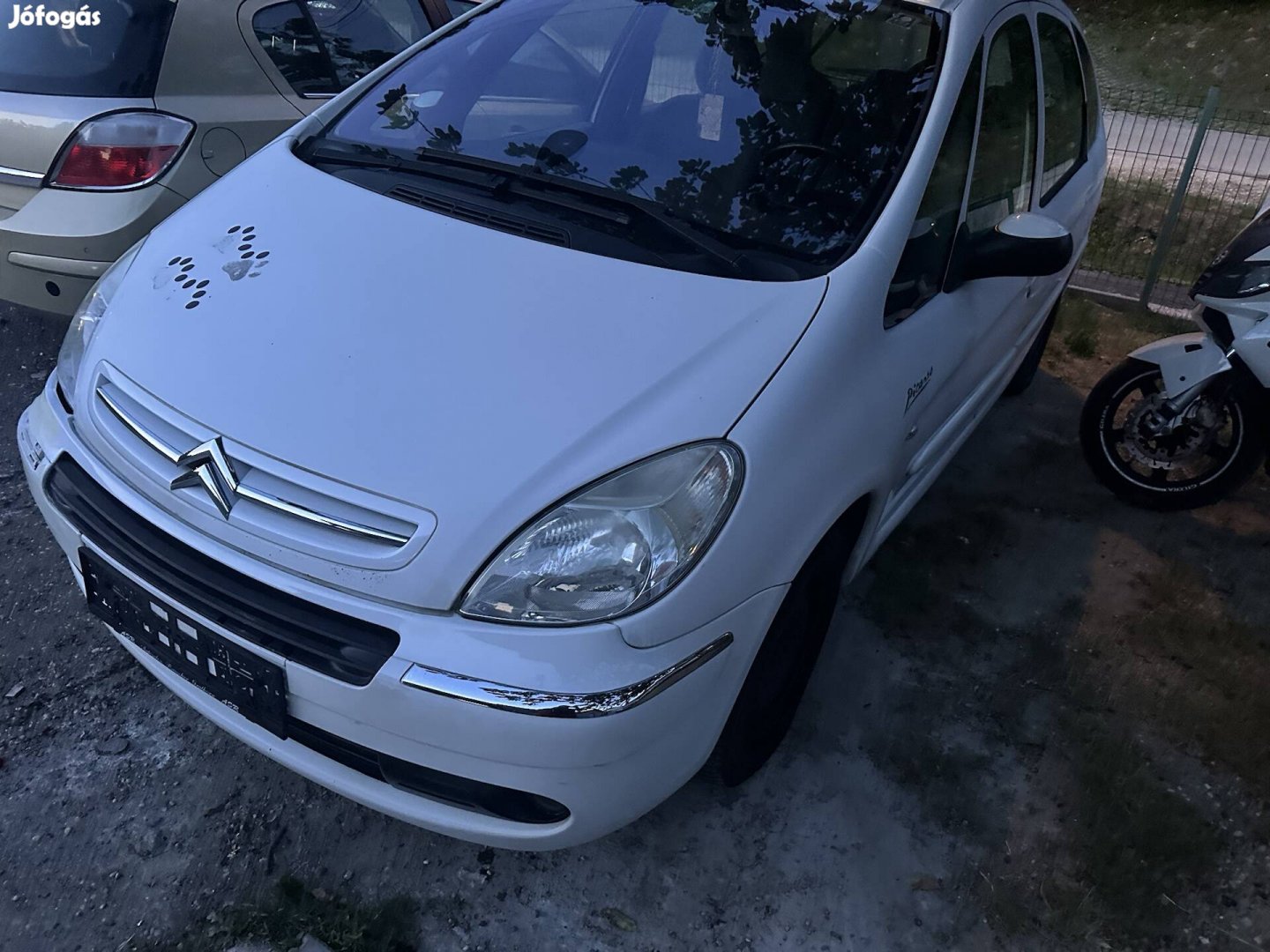 Citroen Xsara Picasso 1.6 Hdi 80kw alkatrészek eladok.
