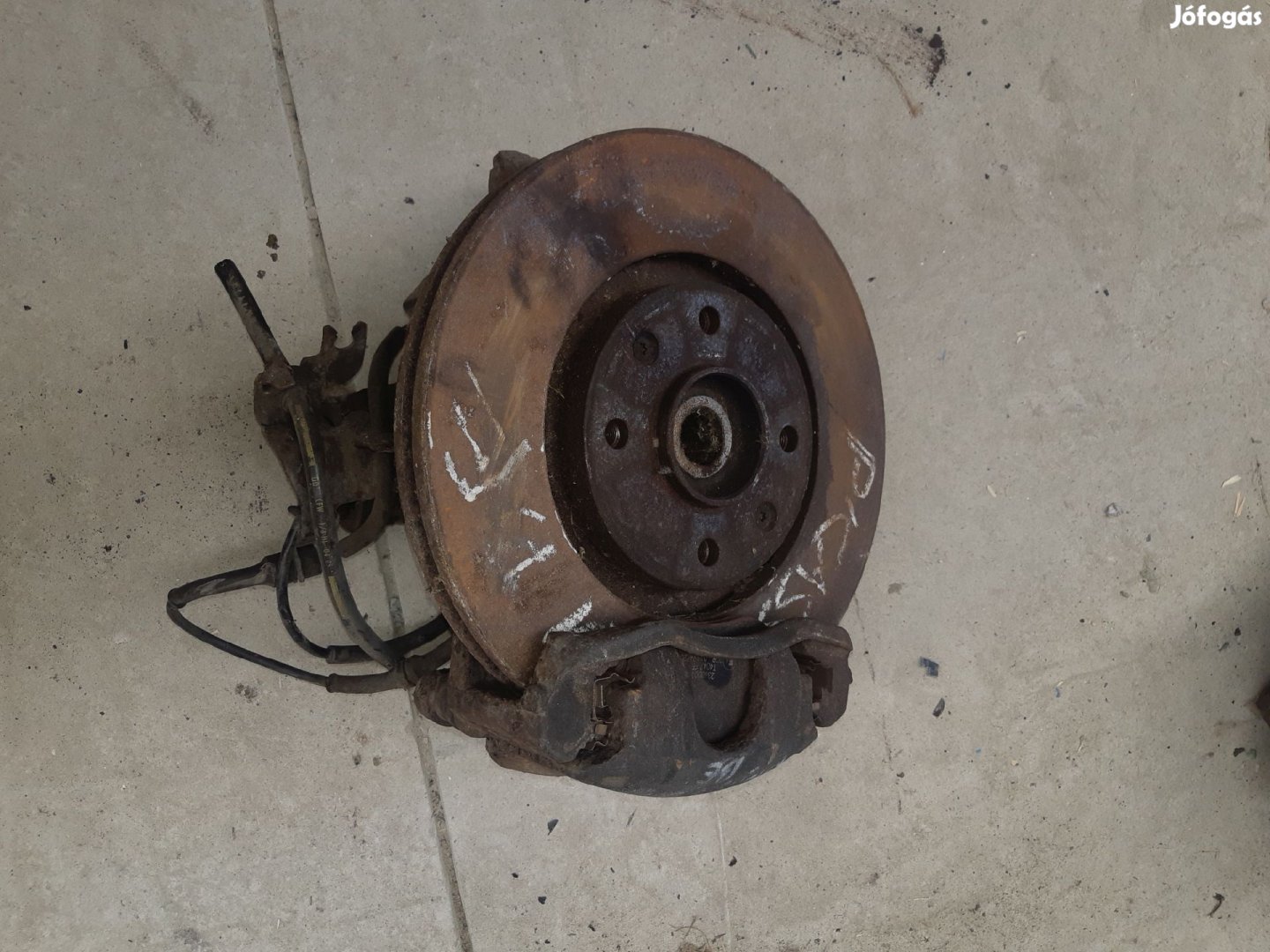 Citroen Xsara Picasso Bal Első Csonkállvány Kerékaggyal