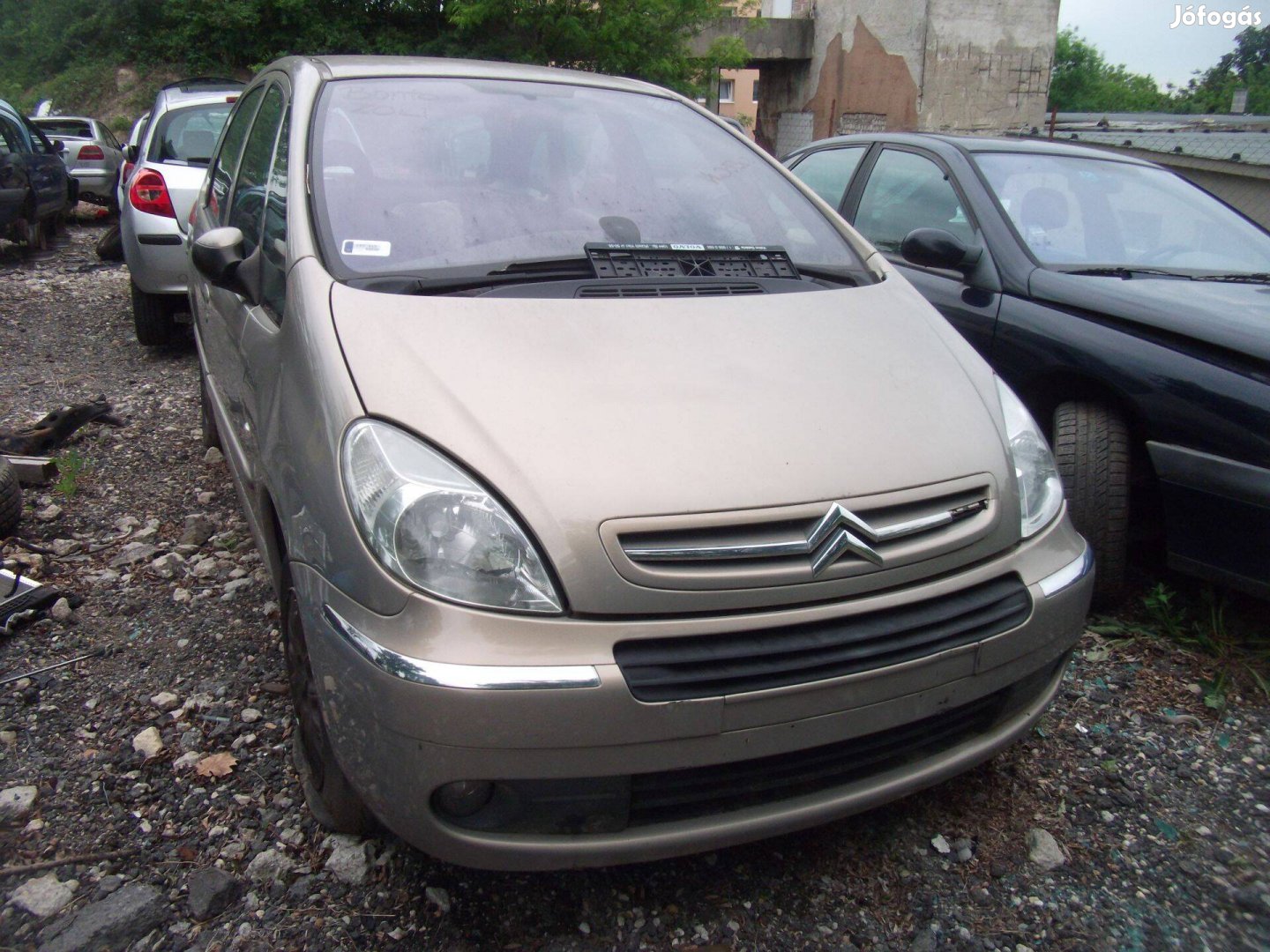 Citroen Xsara Picasso alkatrészei eladó