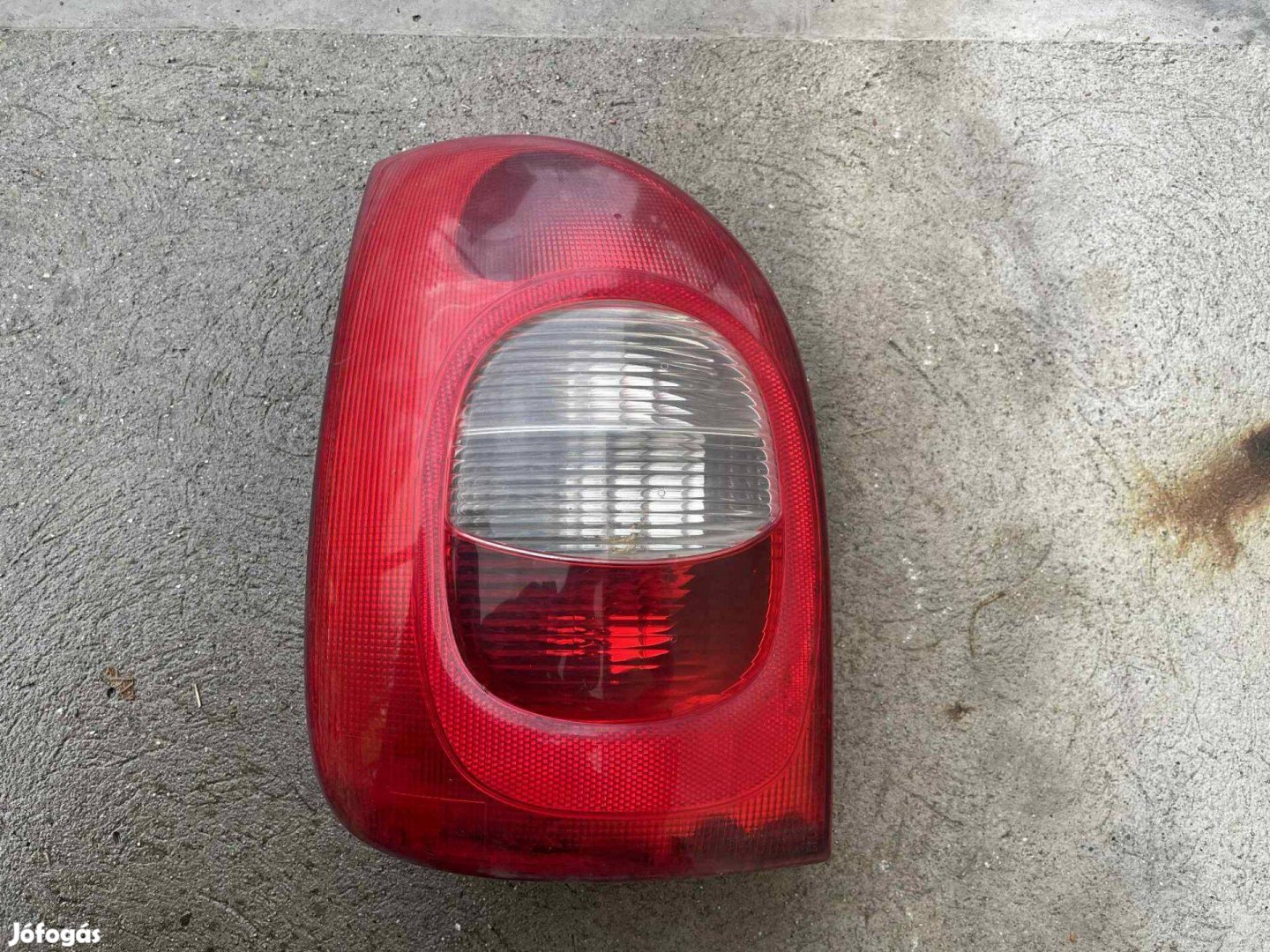 Citroen Xsara Picasso bal hátsó lámpa