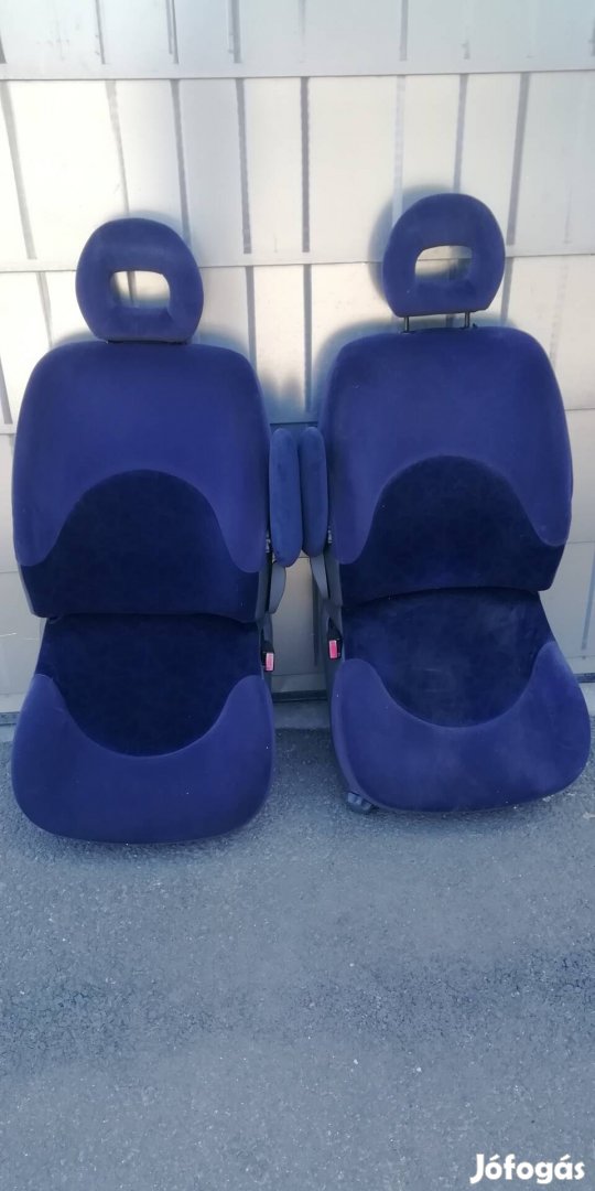 Citroen Xsara Picasso első ülés párban jó állapotban
