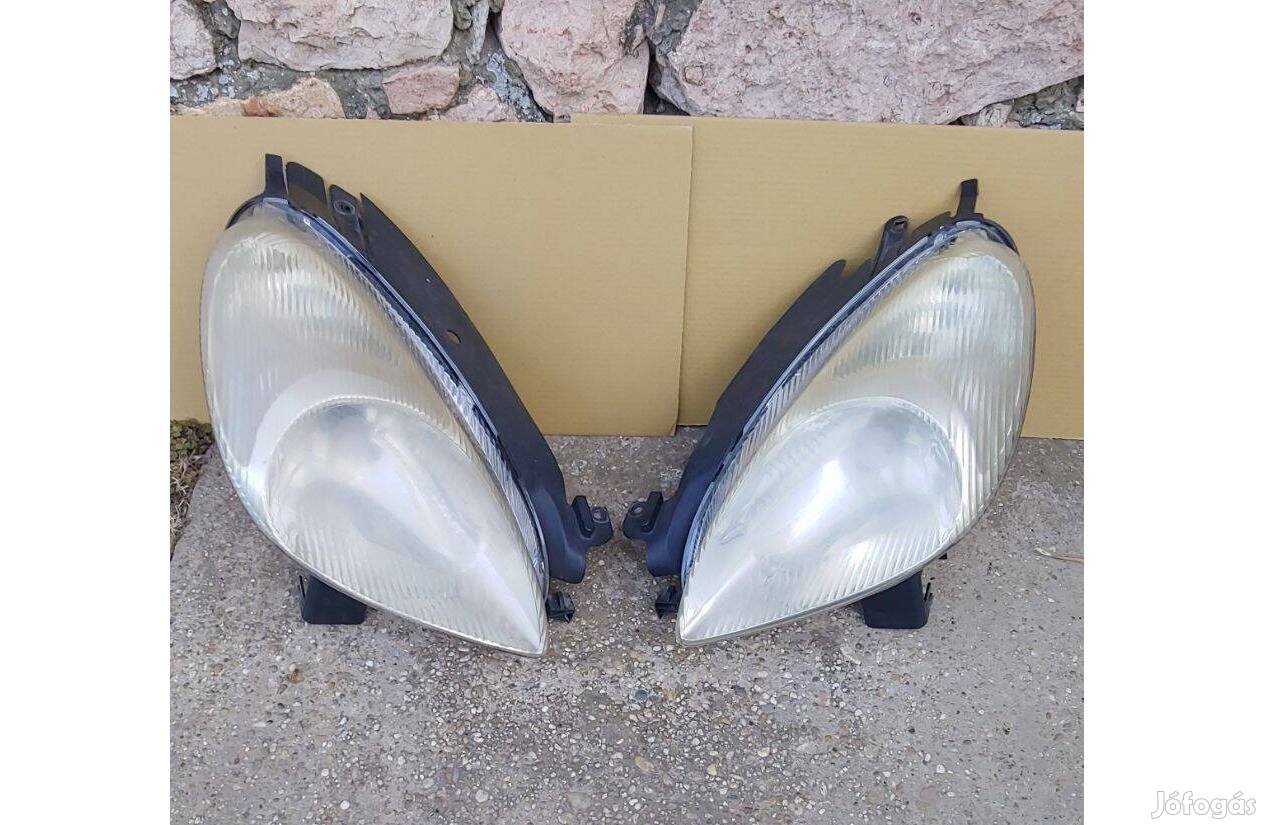Citroen Xsara Picasso fényszóró pár