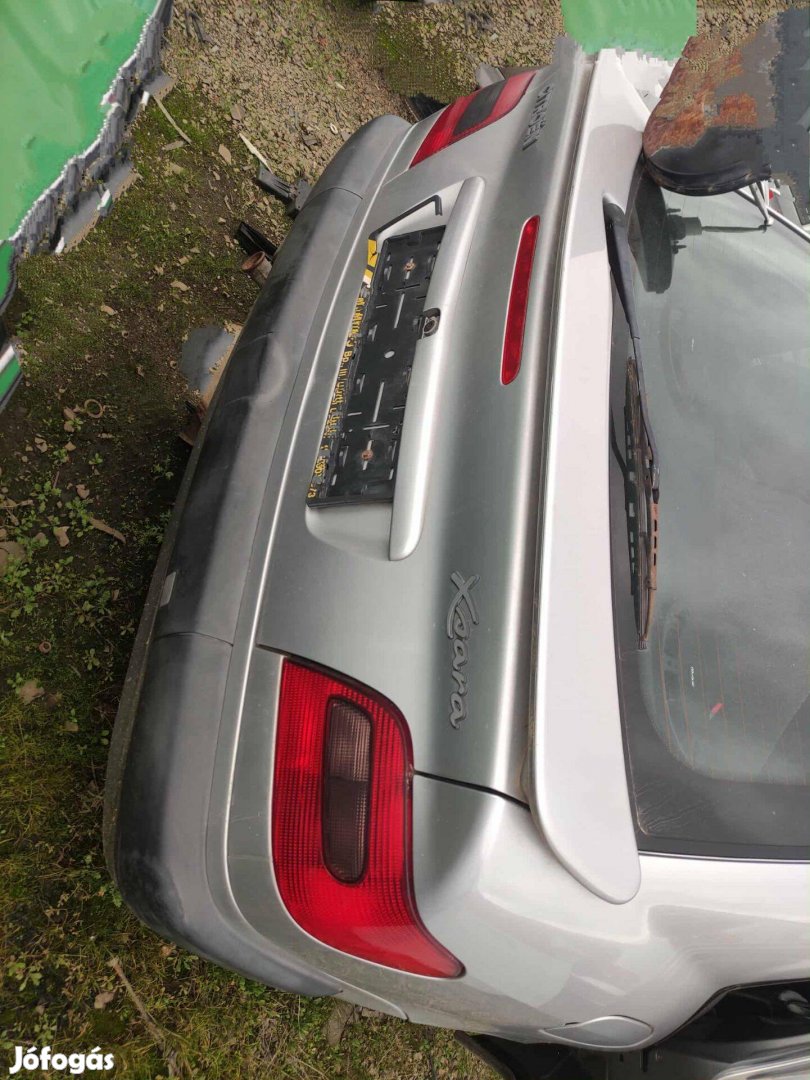 Citroen Xsara gyári hátsó szárny
