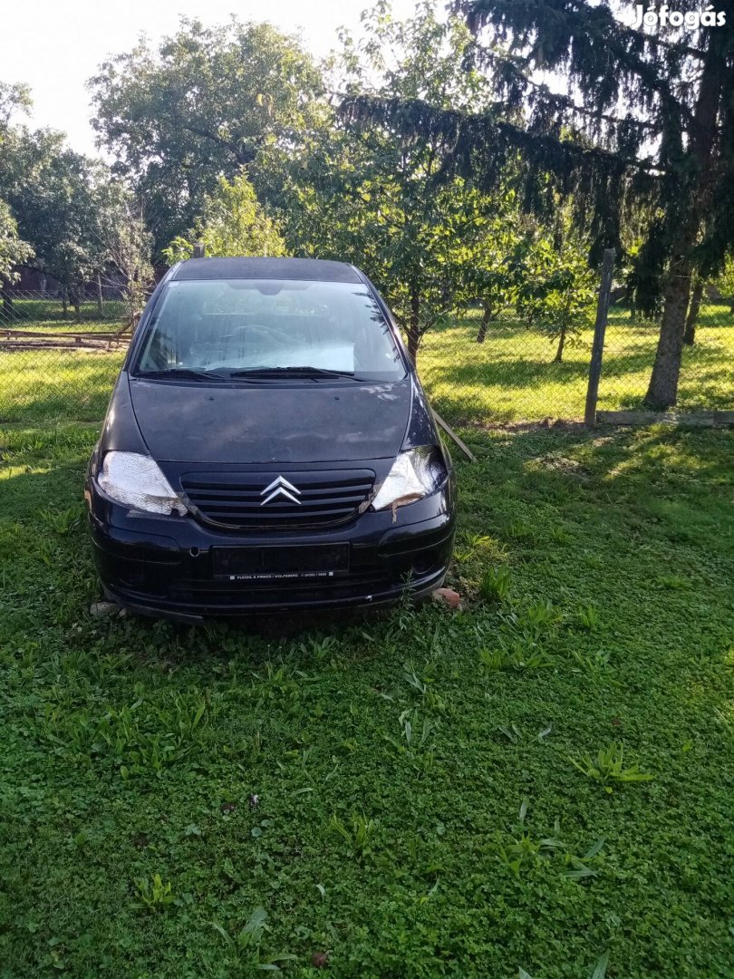 Citroen c3 1.4 Hdi alkatrészek eladók 