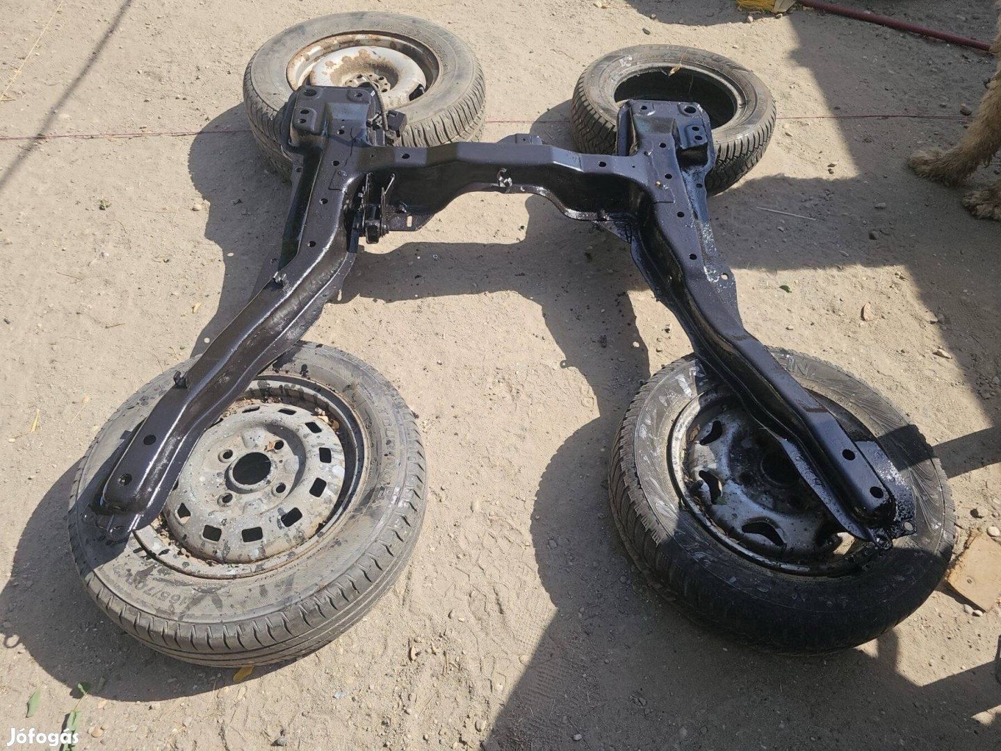 Citroen c8 Peugeot 807 első Bölcső 30000