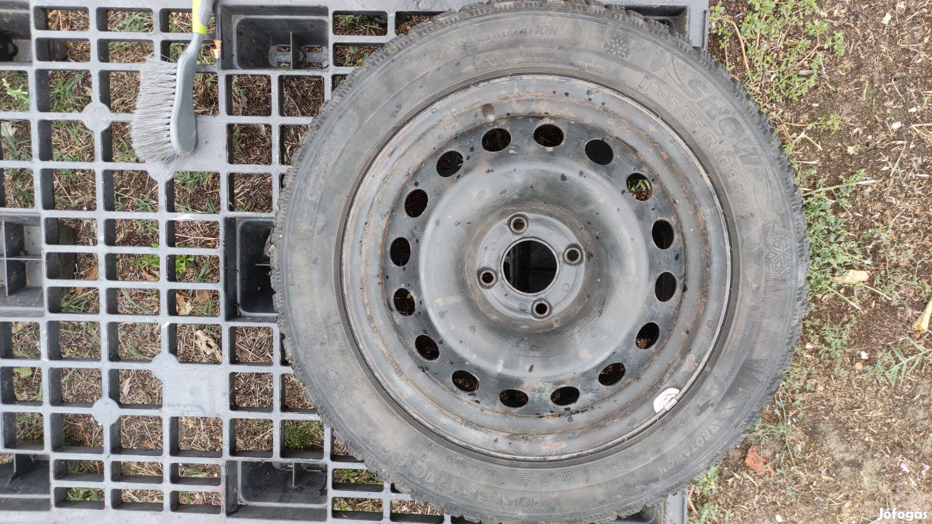 Citroen felni 4x108 ET26 16" 205/55 R16 téligumi 4db