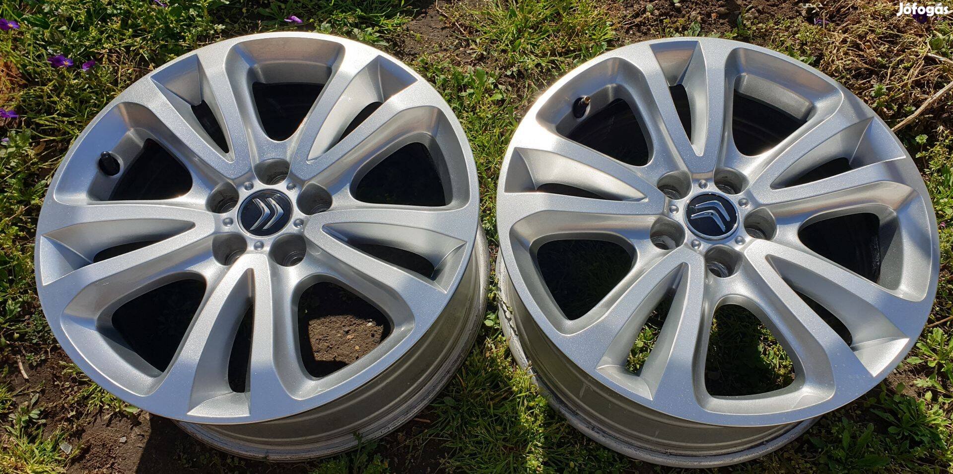 Citroen gyári alufelni 17"col 5x108