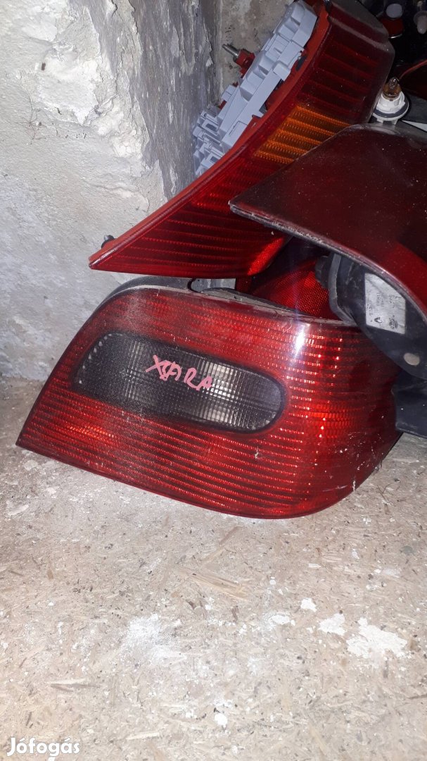 Citroen xsara jobb hátsó lámpa