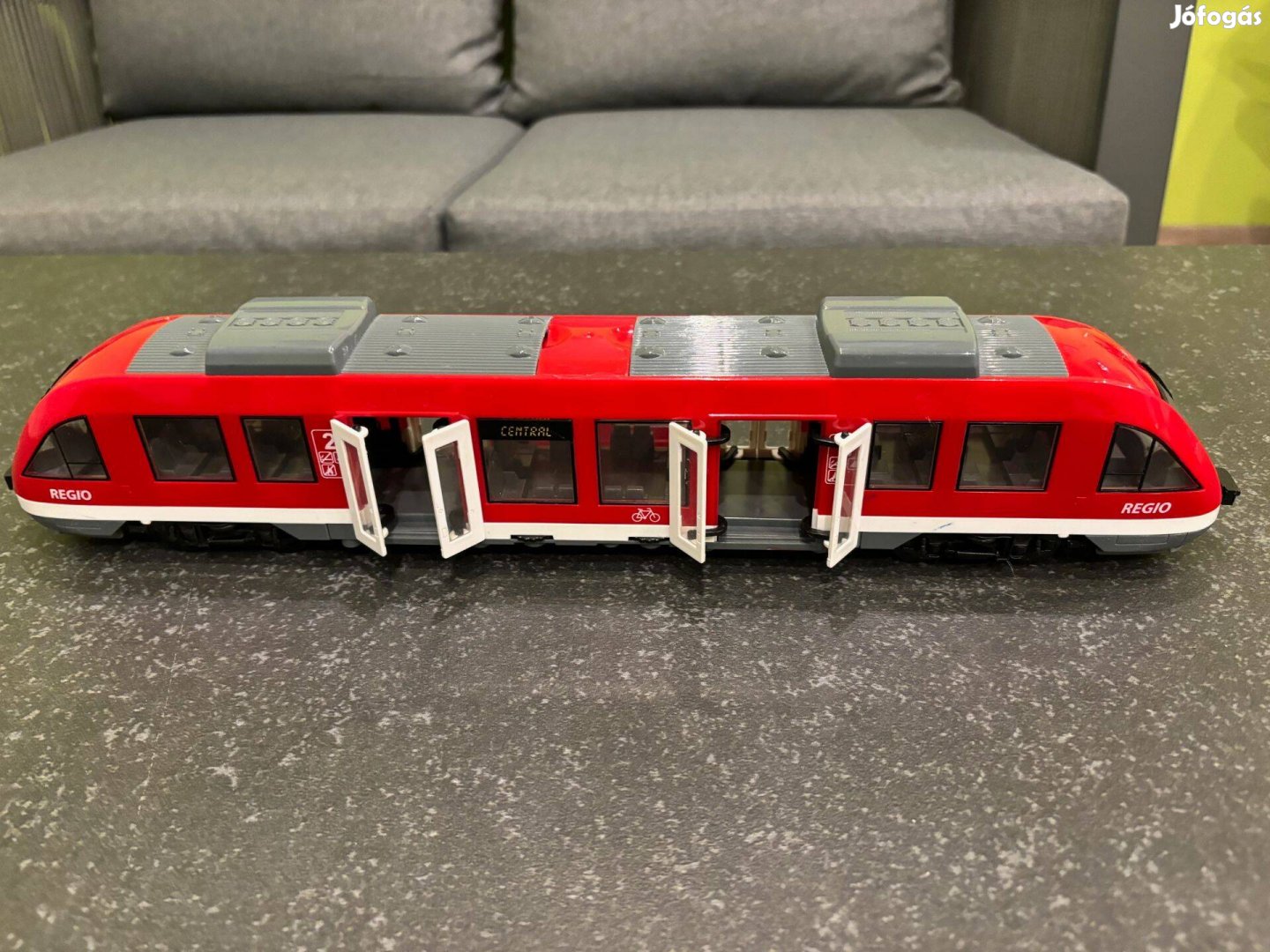 City Train Vonat kinyitható ajtókkal 45cm - Dicky Toys