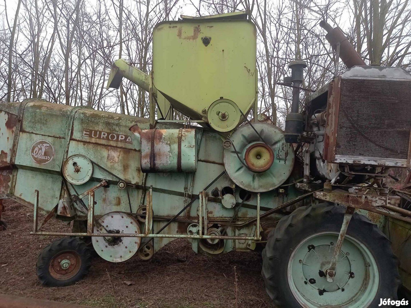 Claas Europa Perkins motorral alkatrésznek v egyben. Működőképesen let