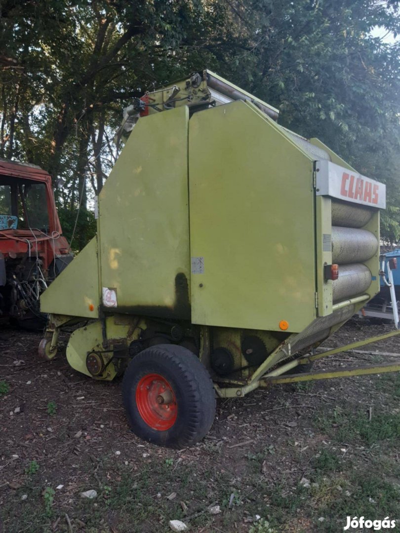 Claas Rolant 66 körbálázó