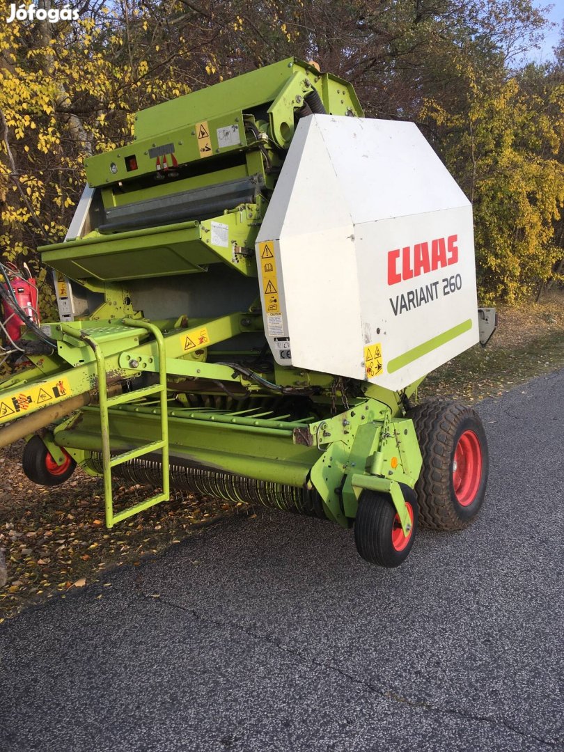 Claas Variant 260 bálázó