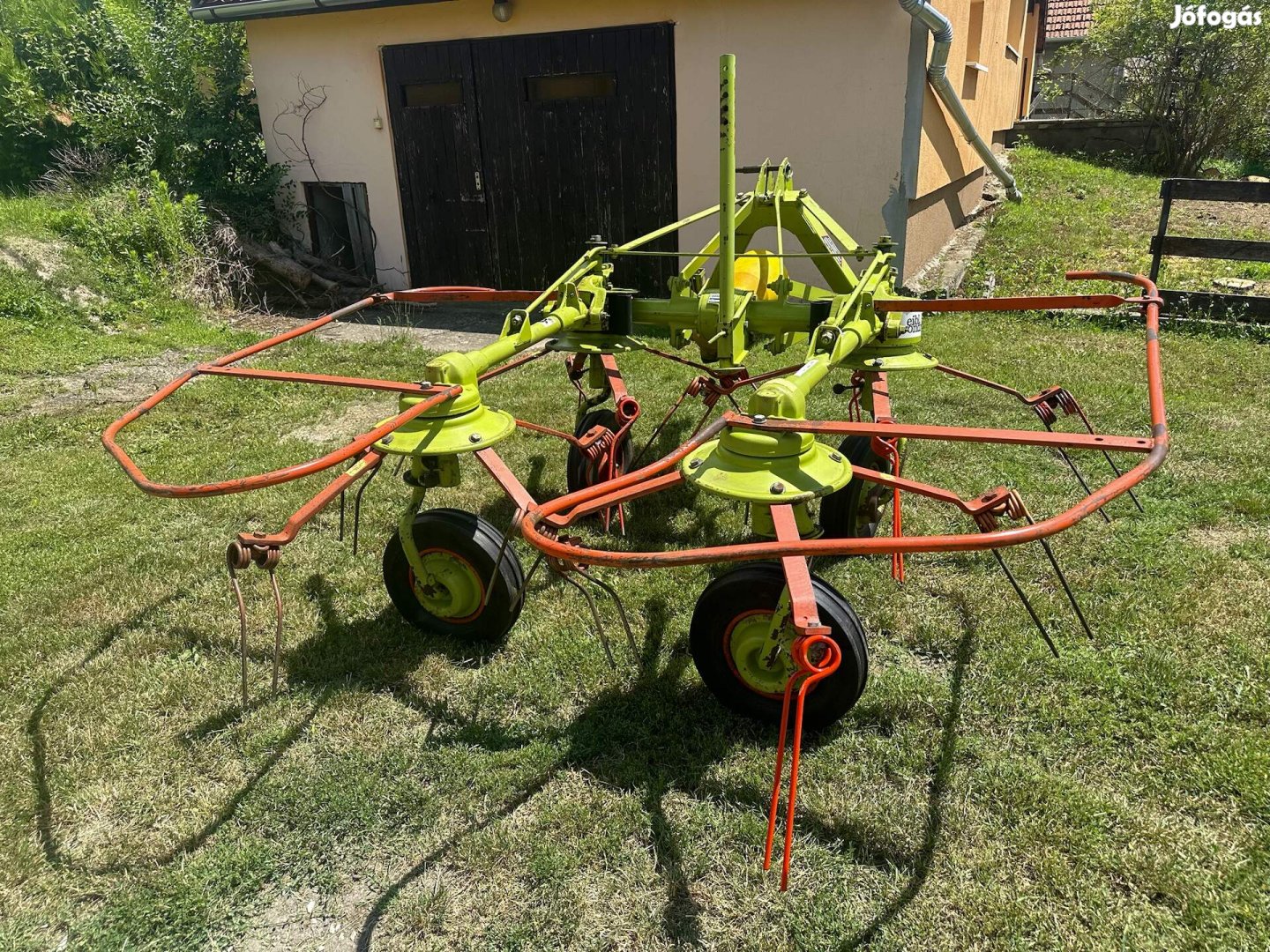 Claas WA 360 függesztett rendterítő