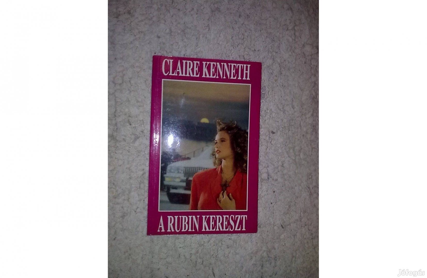 Claire Kenneth: A Rubin kereszt