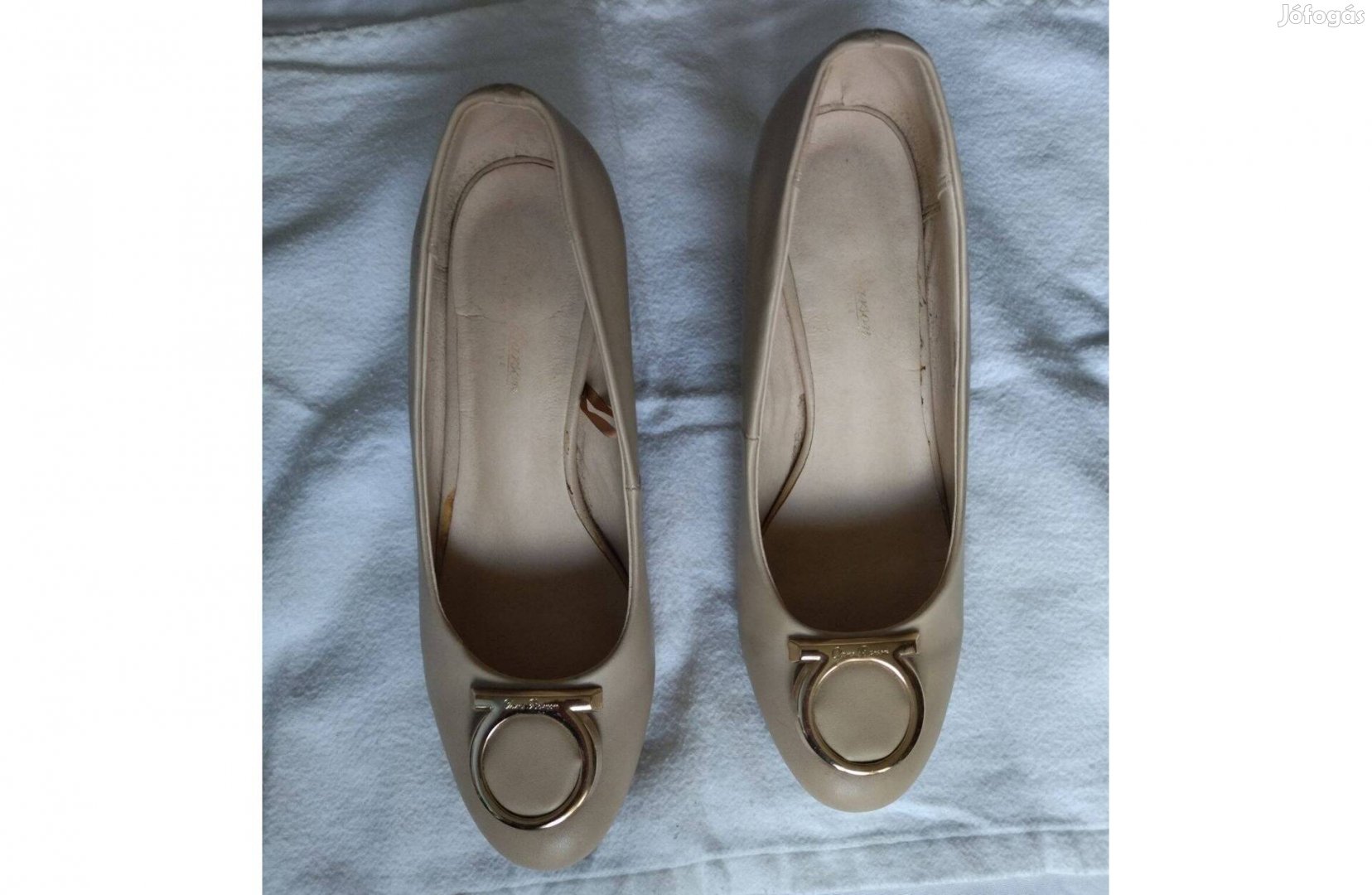Clara Barson Női kényelmes középmagas sarkú alkalmi cipő (37-es)