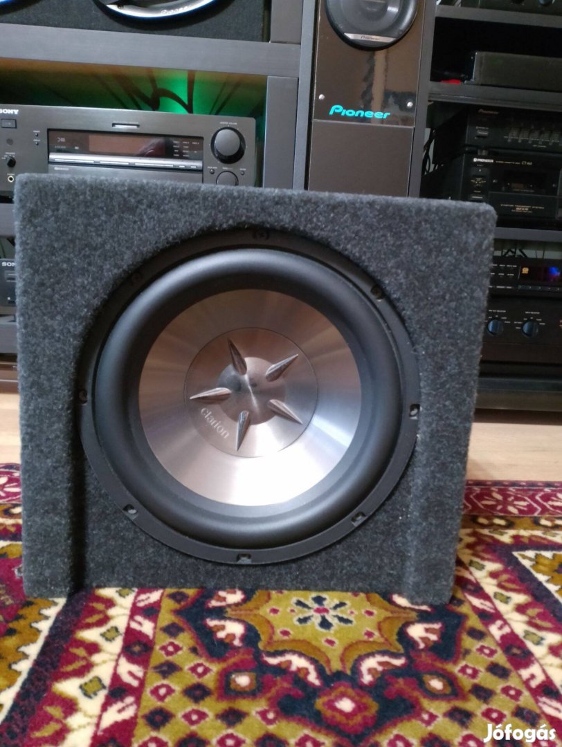 Clarion subwoofer, mélynyomó