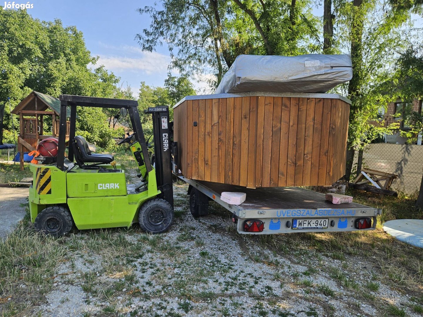 Clark targonca. 1.5 tonnás, terep gumikkal