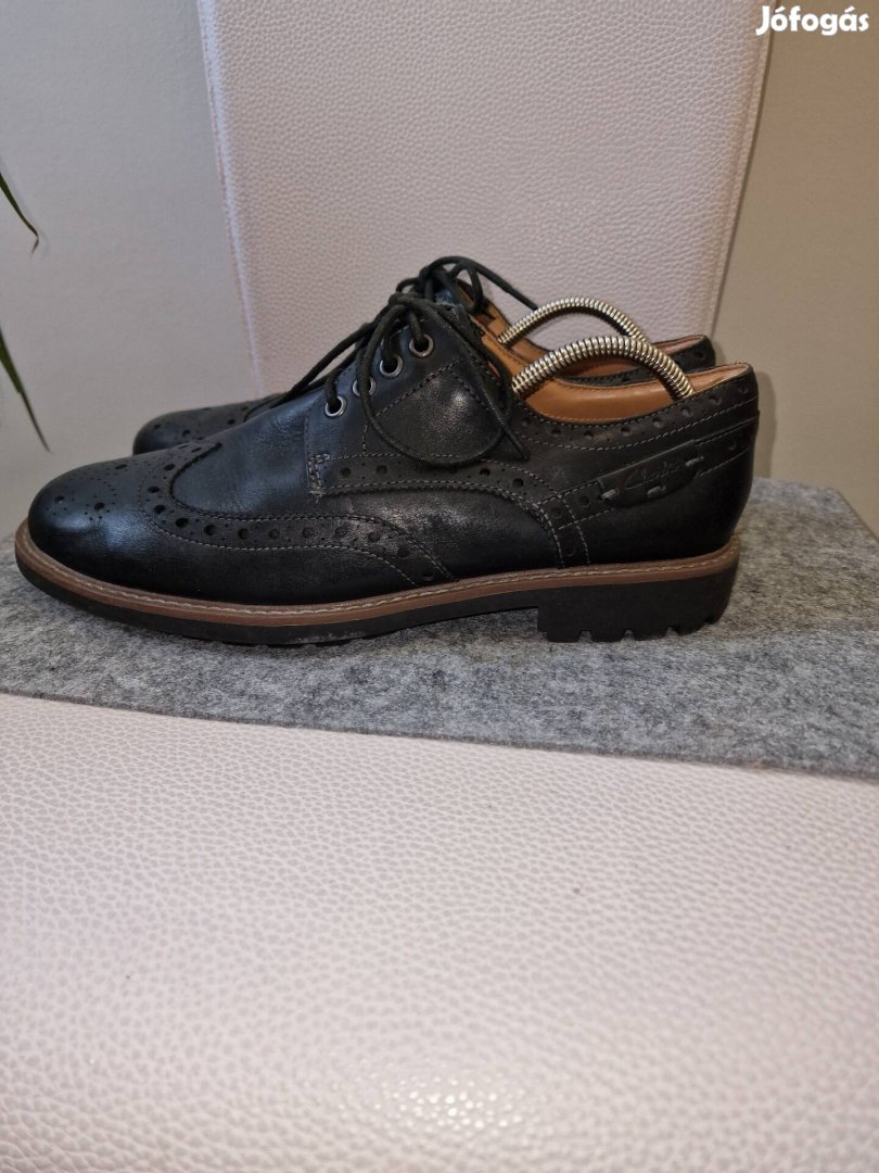 Clarks bőr férfi fűzős cipő 44.5