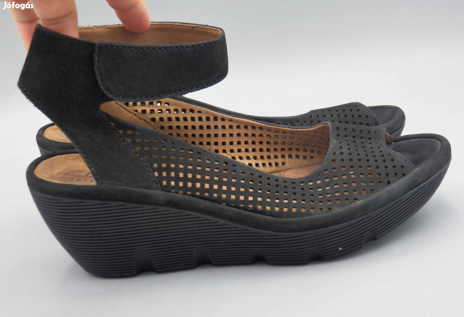 Clarks platform bőr bokapántos szandál, 39 -es
