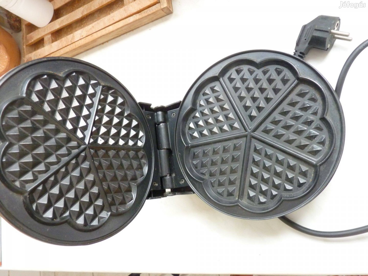 Clatronic goffrisütő