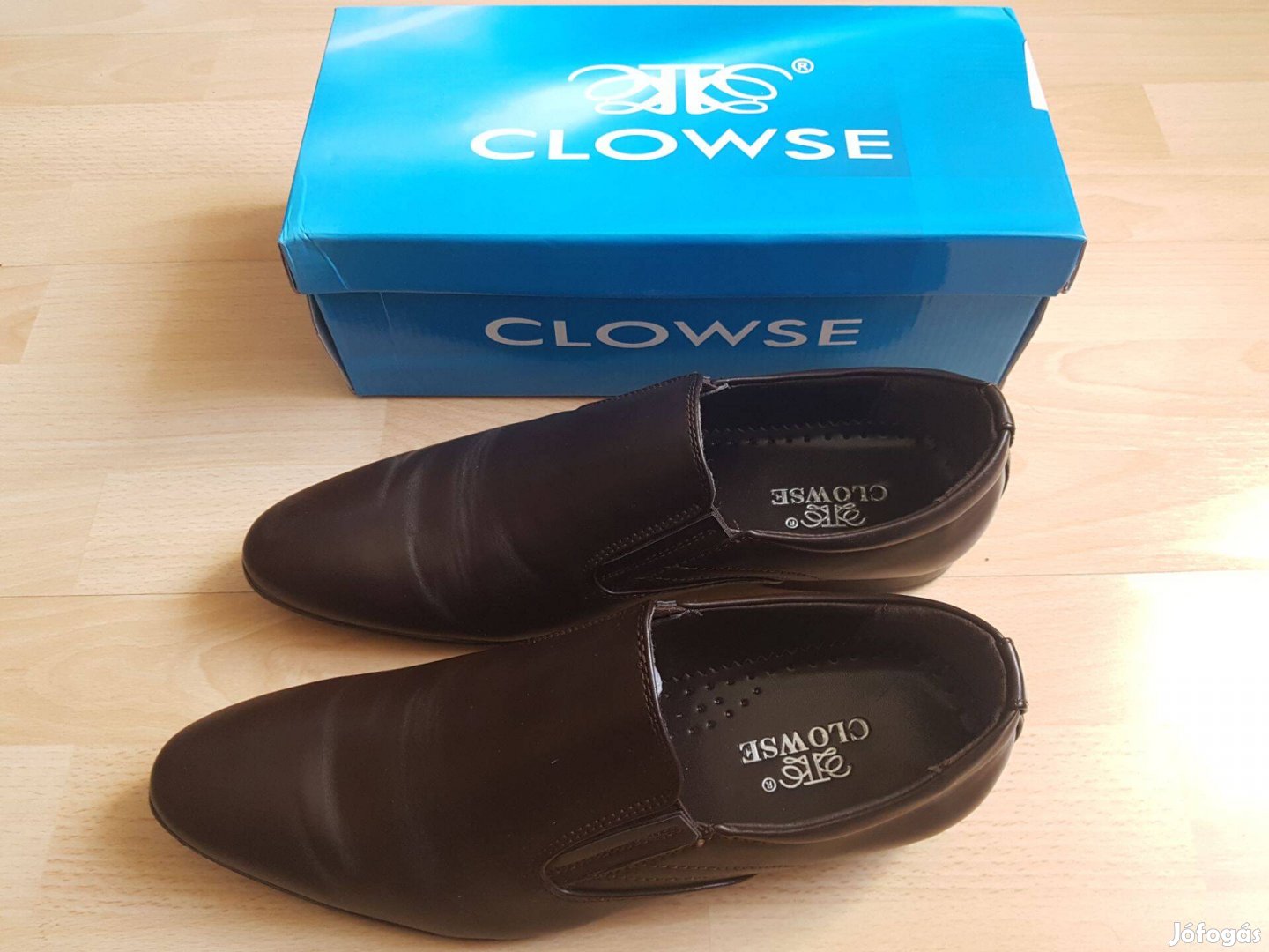 Clowse barna alkalmi férfi cipő 44-es
