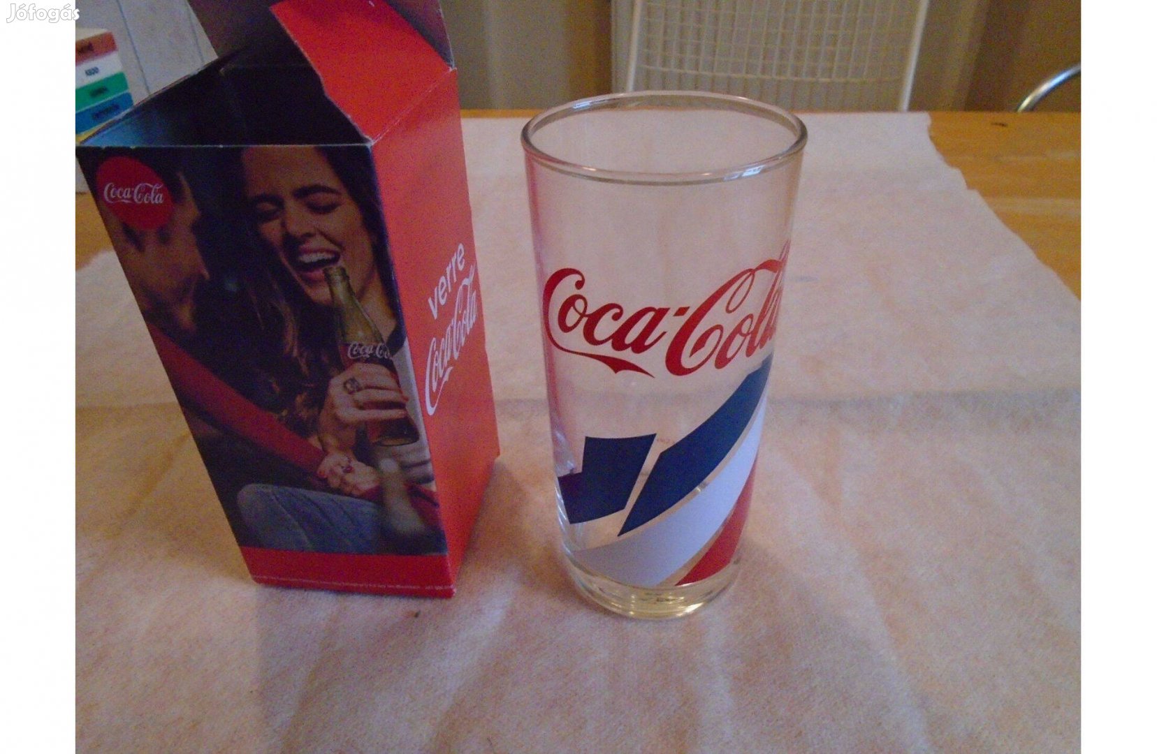 Coca-Cola - Franciaországban kiadott pohár dobozában - új