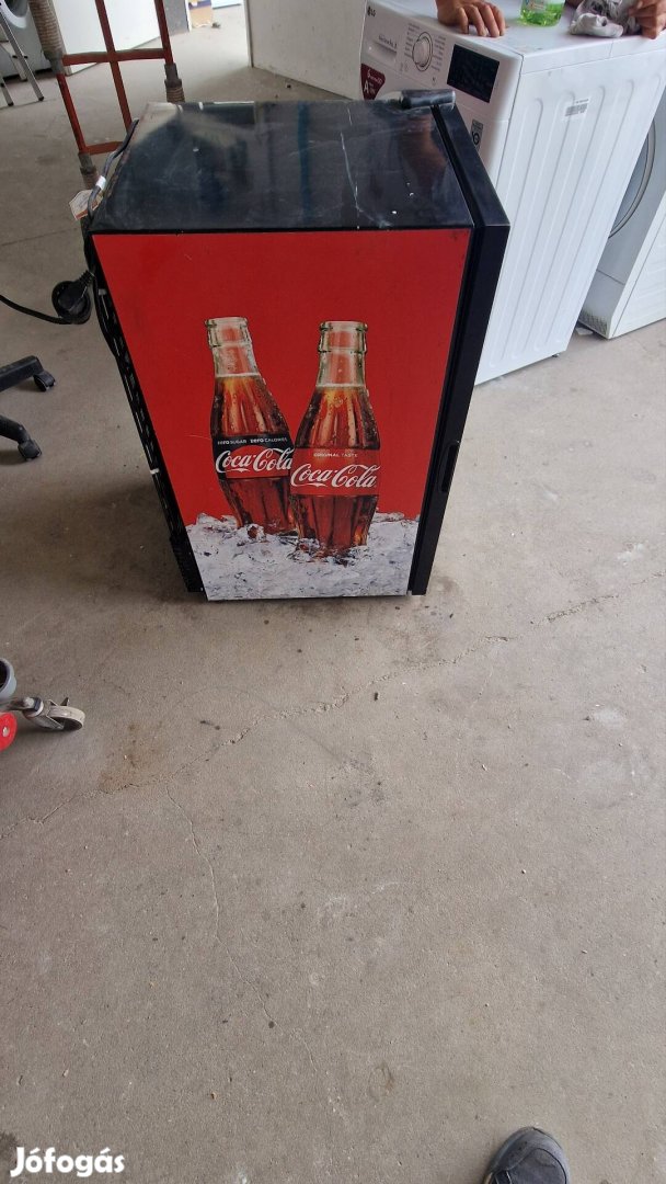 Coca-Cola hűtő szekrény pult alatti kicsi pici 