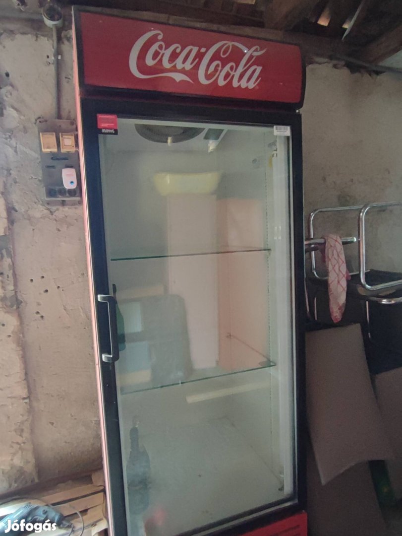 Coca Cola hűtőszekrény 