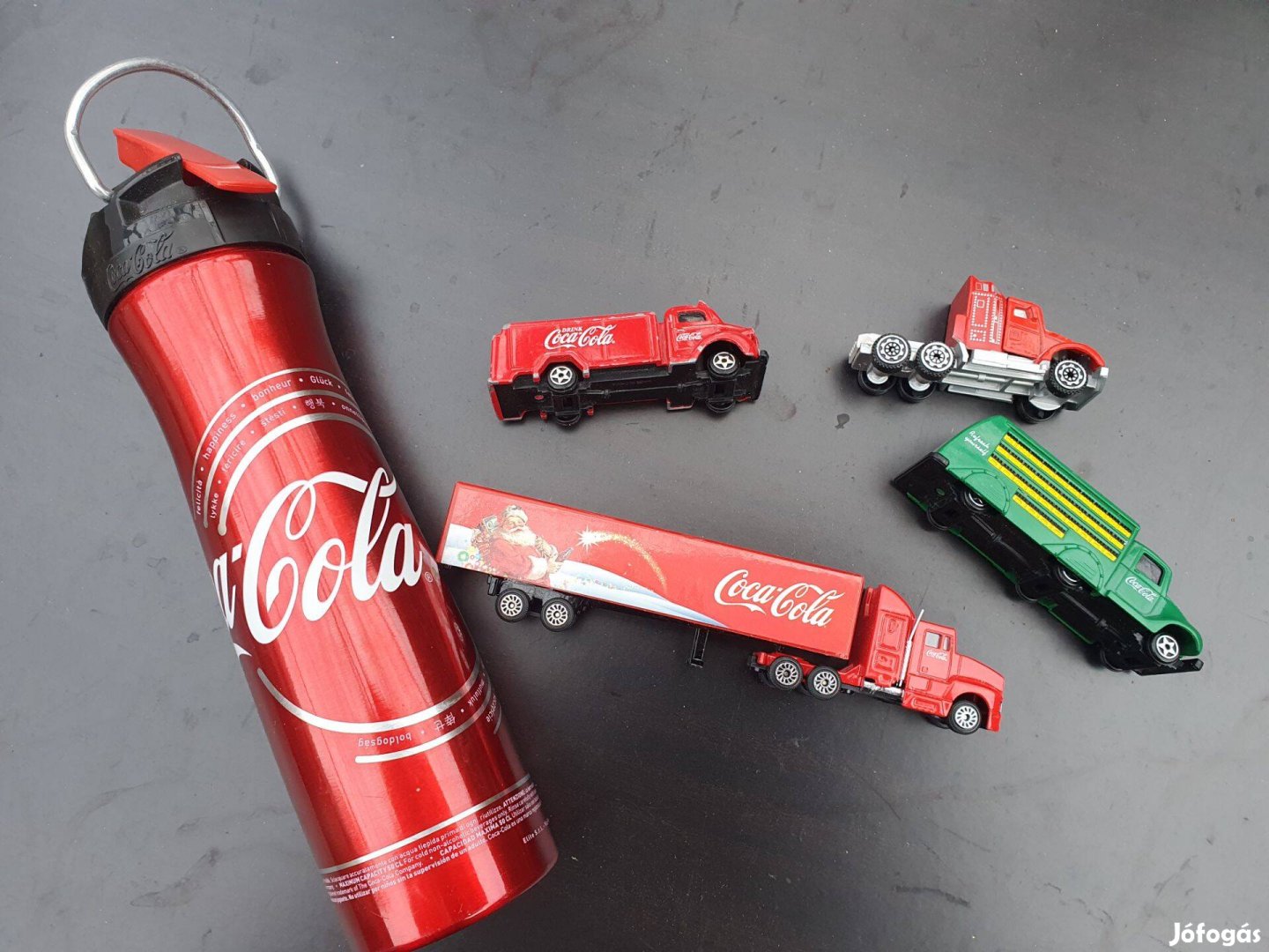 Coca-Cola kulacs, pohár, kamion-, autó makettek -új