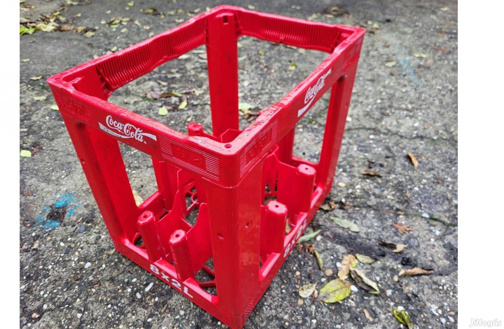 Coca Cola rekesz láda 8x 2L