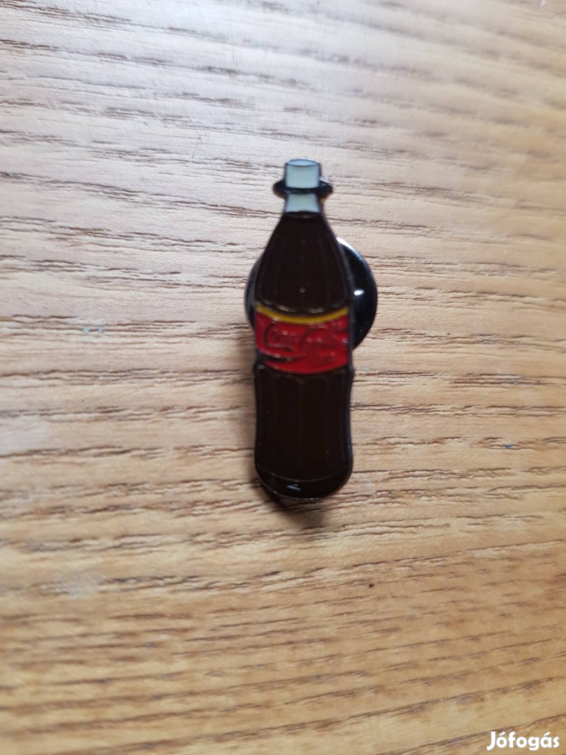 Coca cola kitűző 