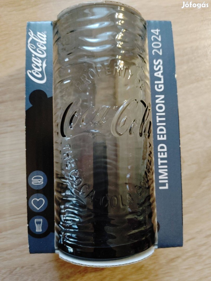 Coca cola pohár Mekis dobozában