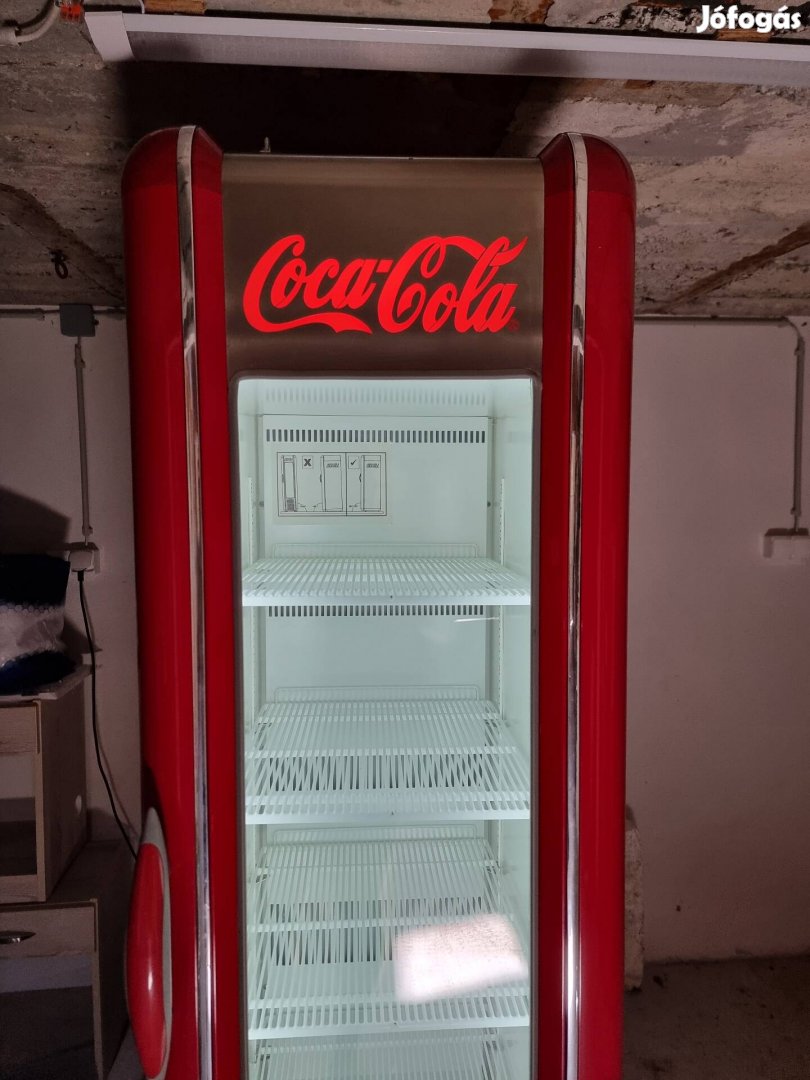 Cocacola retro dedign vitrines hűtő italhűtő