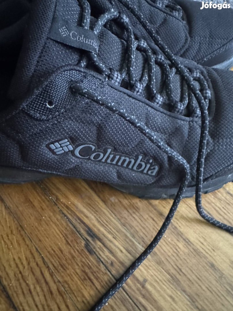 Columbia férfi cipő 41- es eladó.
